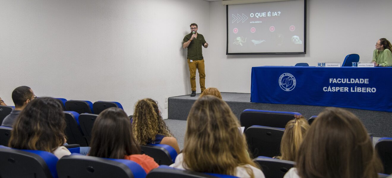 Imagem em destaque para Convidados apresentam tendências do mercado nas aulas da pós-graduação em Comunicação Organizacional