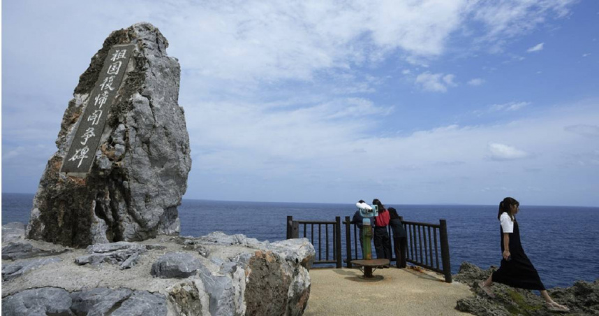 新一波旅遊旺季即將到來，不過根據沖繩縣政府發布數據，當地的新冠肺炎病例數已經連續8週呈現上升趨勢。（圖／達志／美聯社）