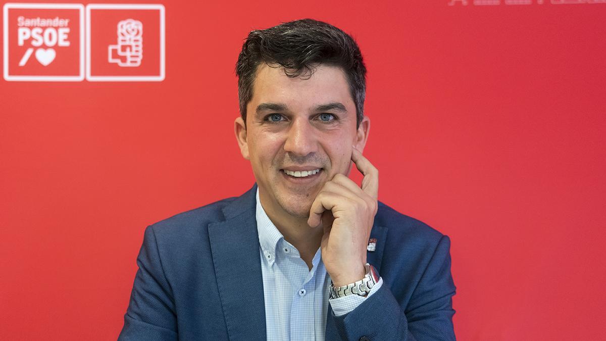 Daniel Fernández, portavoz del PSOE de Santander.