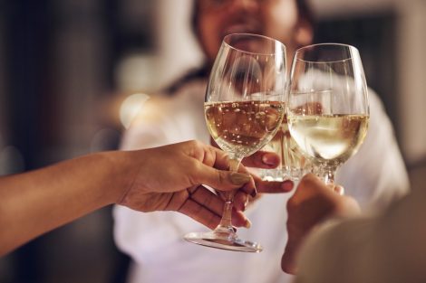 Aperitivi di Natale a Roma. I posti migliori per un brindisi di auguri scelti dal Gambero Rosso