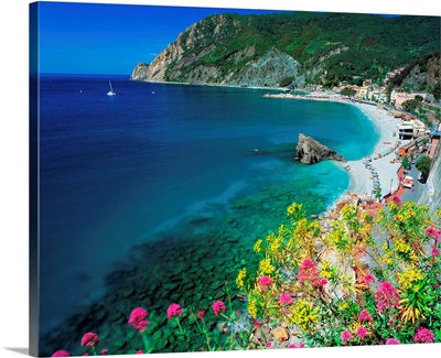 Italy, Liguria, Monterosso al Mare, beach