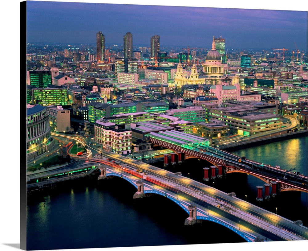 England,London,Blackfriar's Bridge, St.Paul's and The City,dusk