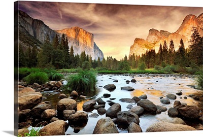 Valley at sunset, Yosemite.