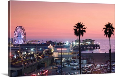 California, Los Angeles, Santa Monica, Santa Monica Pier, dusk