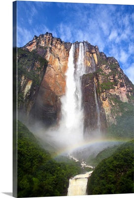 Venezuela, Guayana, Canaima National Park, View of Angel Falls from Mirador Laime