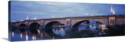 Arch bridge across a river, Lake Havasu, London Bridge, Lake Havasu City, Arizona