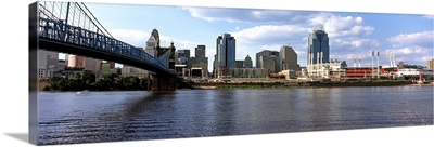 Bridge across the Ohio River, Cincinnati, Hamilton County, Ohio