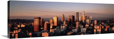 California, Los Angeles, Skyline at dusk