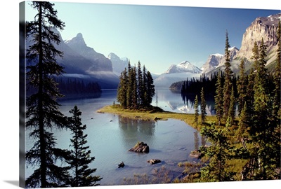 Maligne Lake, which is the largest and deepest lake in Alberta's Jasper National Park, Canada