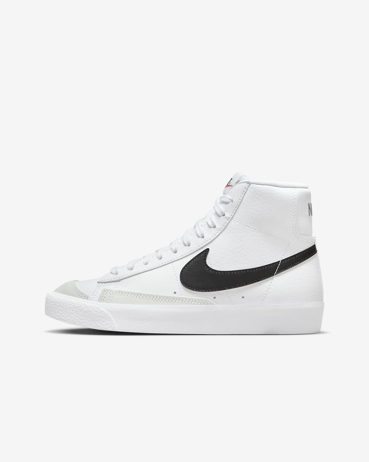 Nike Blazer 中筒 '77 大童鞋款