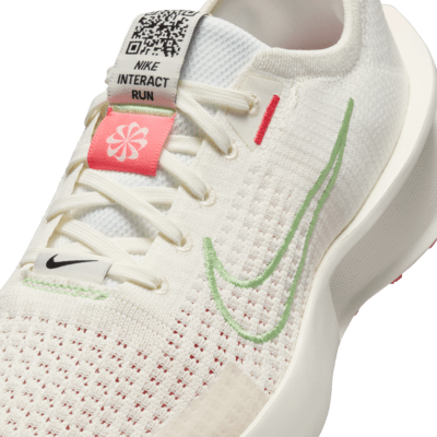 Nike Interact Run 女款路跑鞋