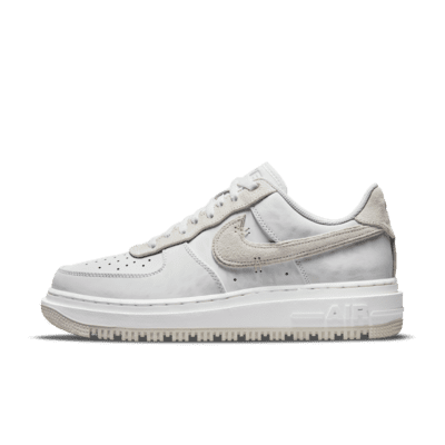 Nike Air Force 1 Luxe férficipő