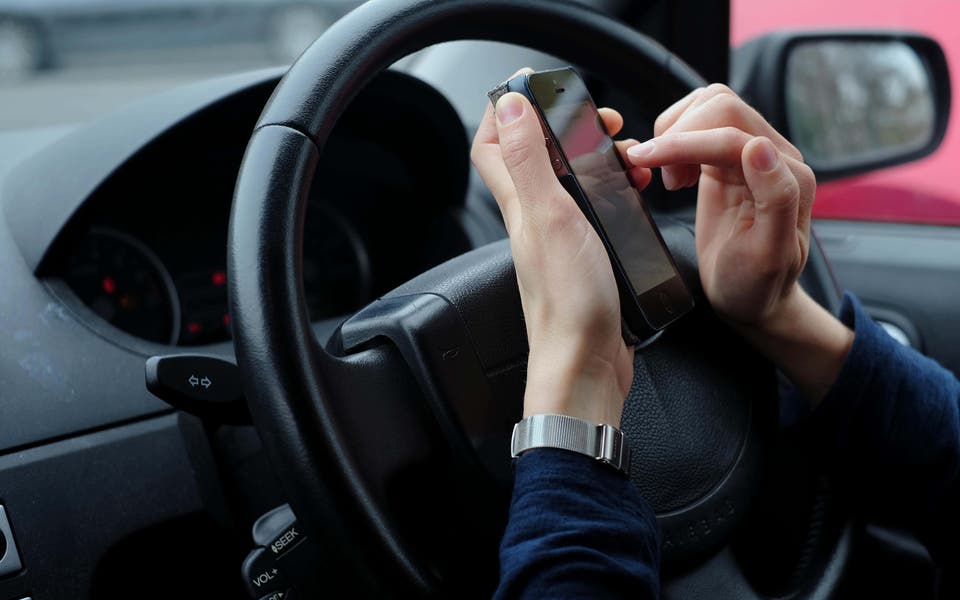 Nearly a fifth of drivers admit to illegal phone use – survey