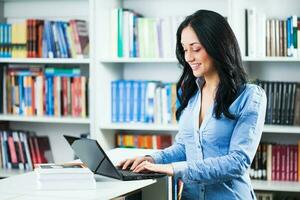 A student in the library photo