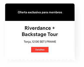 A imagem de um cupom com uma oferta especial para um evento de teatro