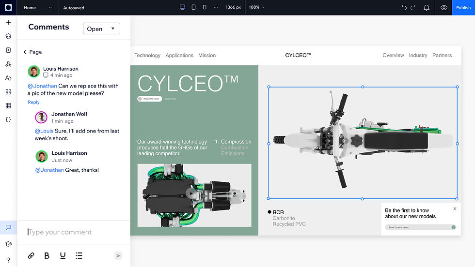 Uma loja online de uma marca futurista de motocicletas no Editor do Wix Studio. O painel de comentários ao vivo está aberto, mostrando uma conversa entre dois criadores de sites sobre a atualização de uma das imagens do site.