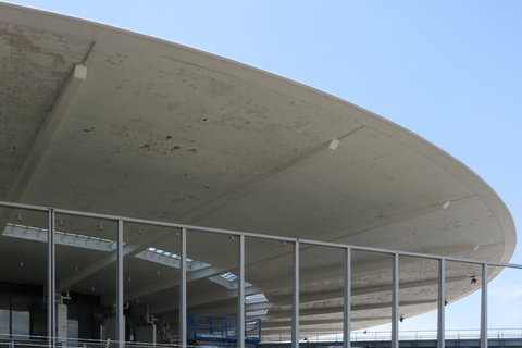 Terminal 3 at Kennedy International Airport, which is to be torn down, was once known as the Worldport. But it has also been likened to a flying saucer.