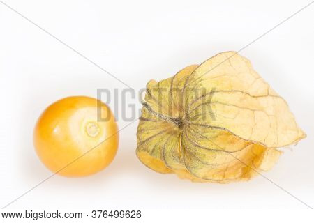 Uchuva Delicious Tropical Fruit - Physalis Peruviana