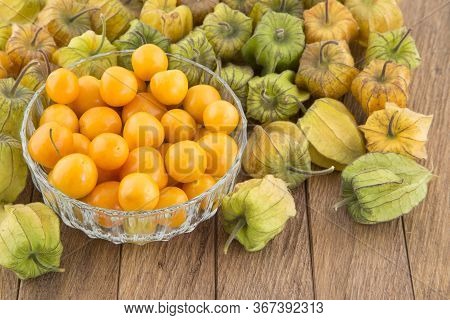 Golden Berry, Tropical Fruit Uchuva - Physalis Peruviana