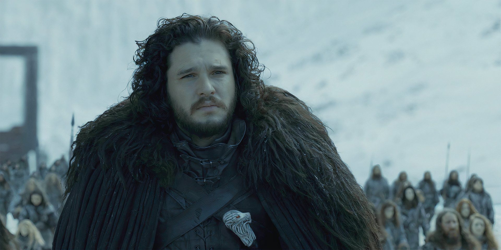 Kit Harington como Jon Snow indo além da parede no final de Game of Thrones