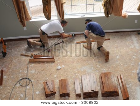 Installing A Hardwood Floor - Construction