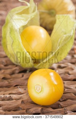 Golden Berry, Tropical Fruit Uchuva. Top View - Physalis Peruviana