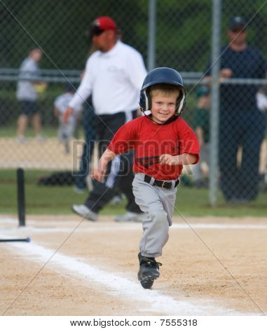 Baseball pelaaja käynnissä