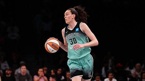 Breanna Stewart Contract