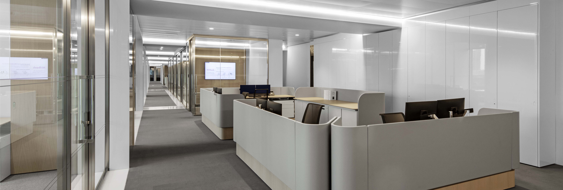 Structure Tone London completes two floor fit out for confidential law client.