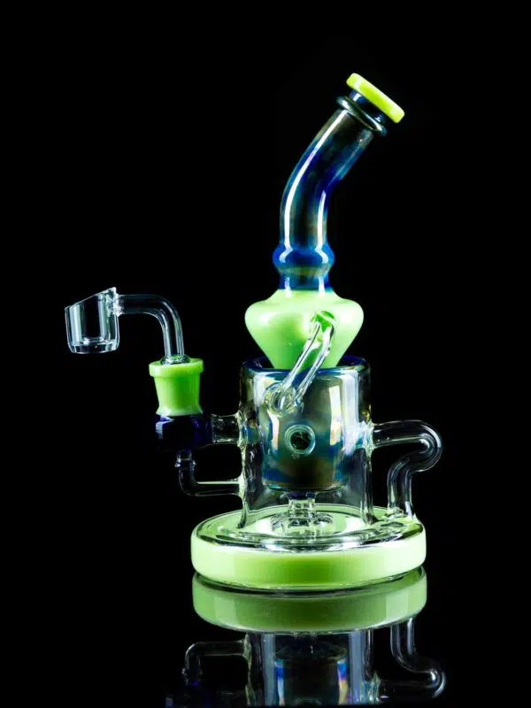 incycler dab rig with green and blue accents