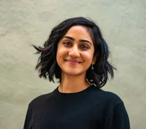 Nidhi headshot 2.jpg