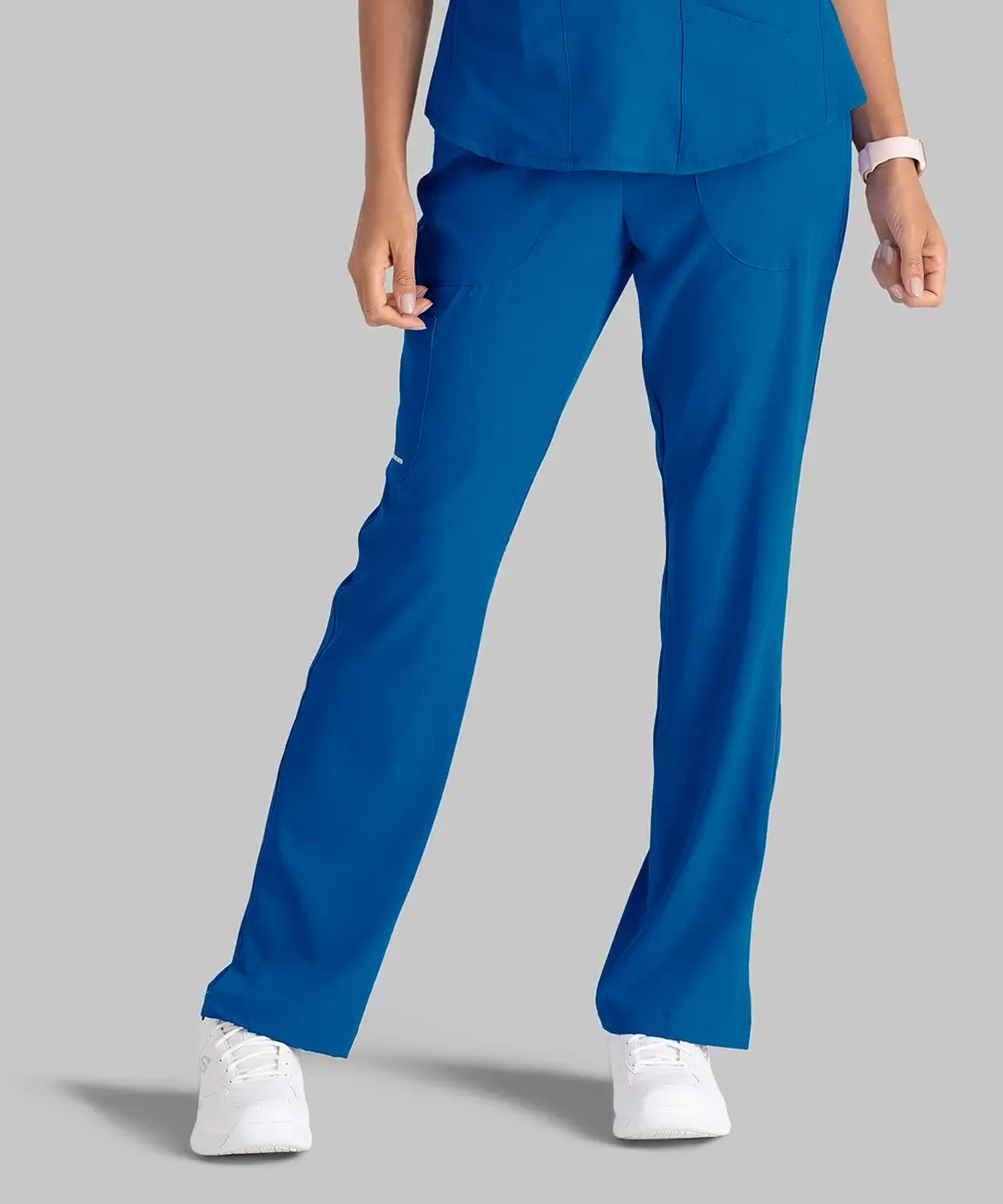 women-wearing-royal-blue-skechers-scrub-pant-from-the-uniform-outlet