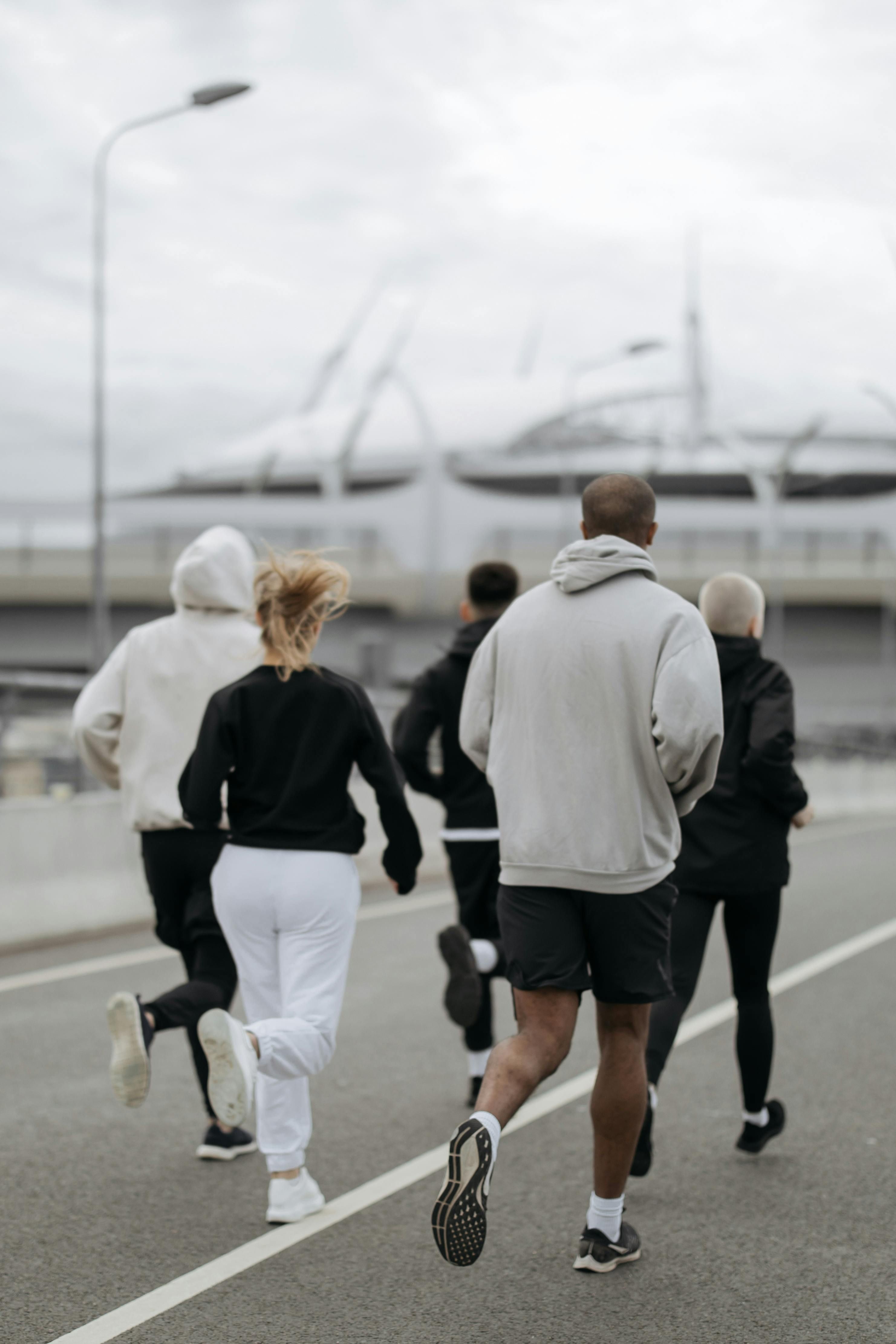 Clubes de corrida cresceram 109% no Brasil em 2024, diz relatório