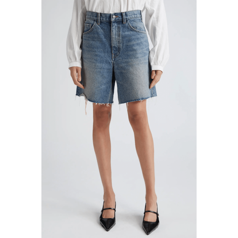 How to Style Jean Shorts, According to Fashion Editors & Experts