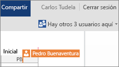 Word Online muestra que otros autores que estén trabajando con el mismo documento