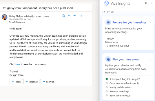 Capture d’écran montrant le volet de lecture et le volet du complément Outlook sur le côté droit de l’écran.