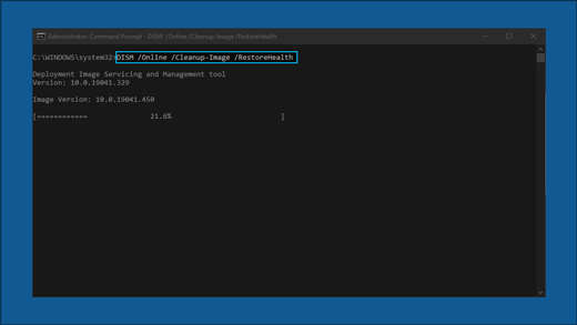 A parancssorban a következő látható: DISM/Onlin /Cleanup-Image/RestoreHealth
