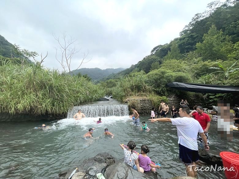 【宜蘭玩水景點】小礁溪天然SPA水柱與天然泳池，冰涼溪水好沁涼 @章魚娜娜 ∞ 玩味生活