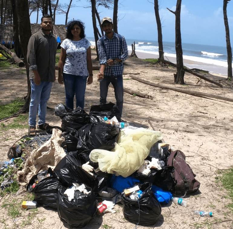 preethi collecting trash