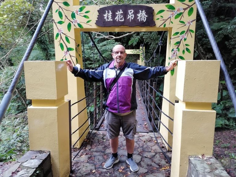 楊麥克熱愛台灣，退休後直接定居台灣成新住民。(記者張欽翻攝)