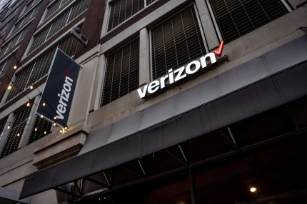 Verizon bets on fiber’s staying power as it acquires Frontier for $20B