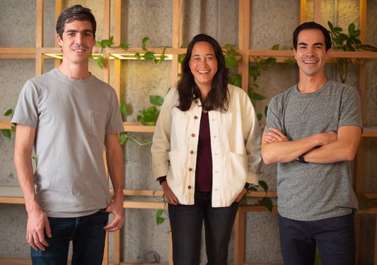 MoradaUno founders Dylan Llano (left), Ines Gamboa Sorensen (middle), and Santiago Morales (right).