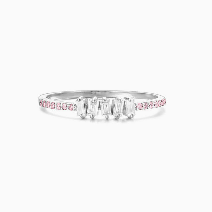 Baguette Pink Lab Round Diamond Band