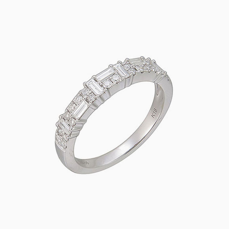 Baguette and round diamond ring 3084