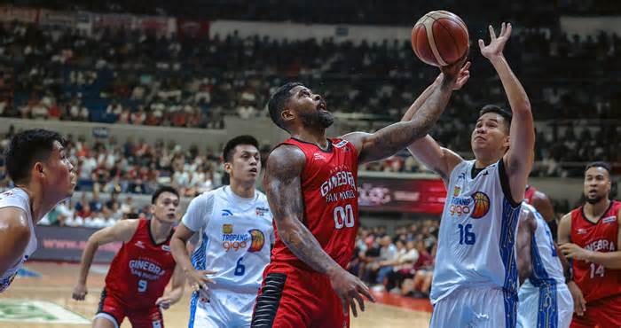 Ginebra puts together strong first half in Game 4 vs TNT