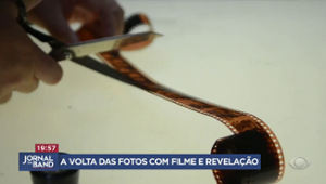 Fotos com filme e revelação voltam a registrar momentos