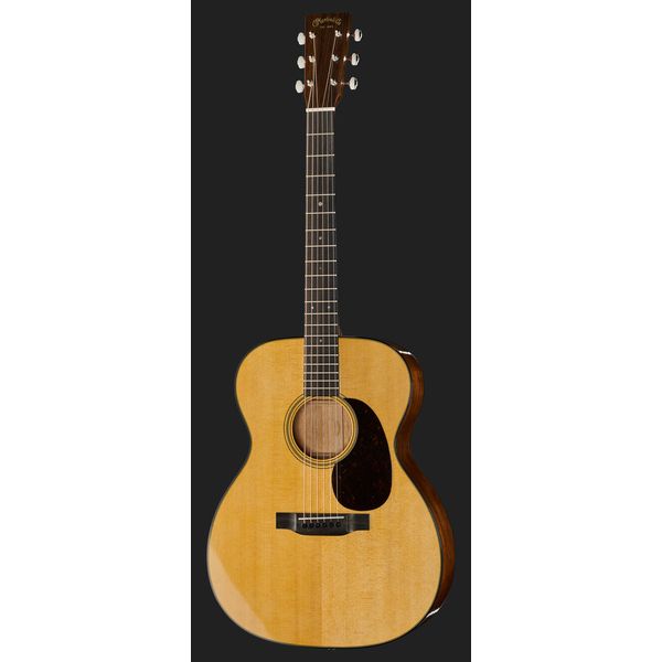 Martin Guitars 000-18