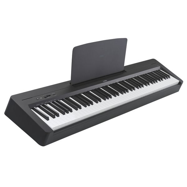 Yamaha P-145 B