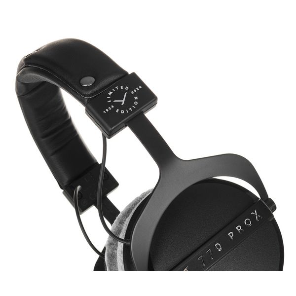 beyerdynamic DT 770 PRO X Limited Edition