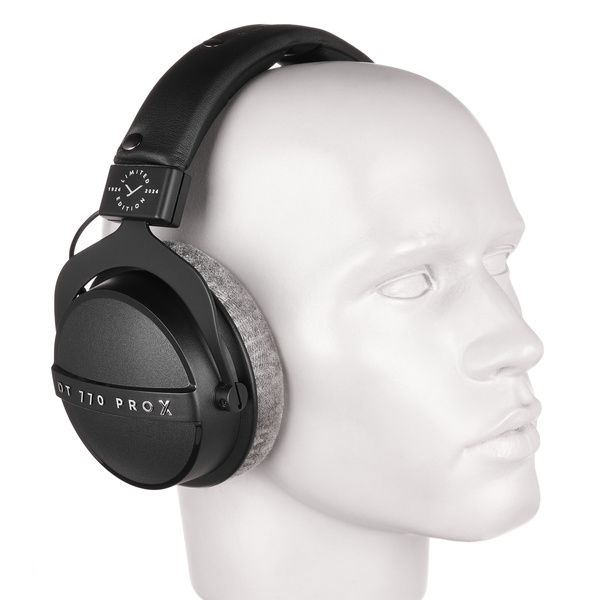 beyerdynamic DT 770 PRO X Limited Edition